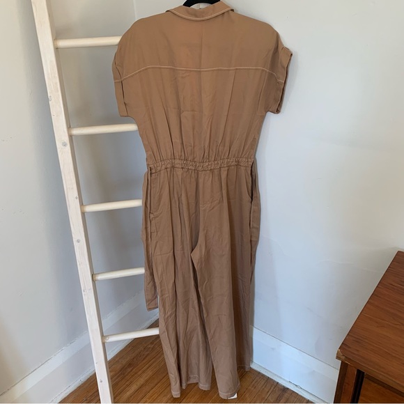 Bershka • Full Length Tan Jumpsuit Coveralls - Picture 7 of 13
